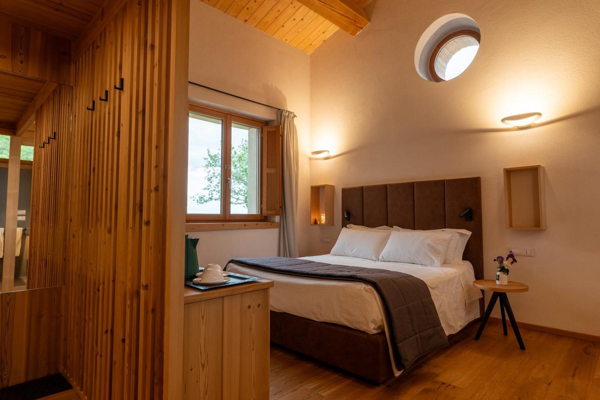Aura Relais Hotel Urbino Luaran gambar