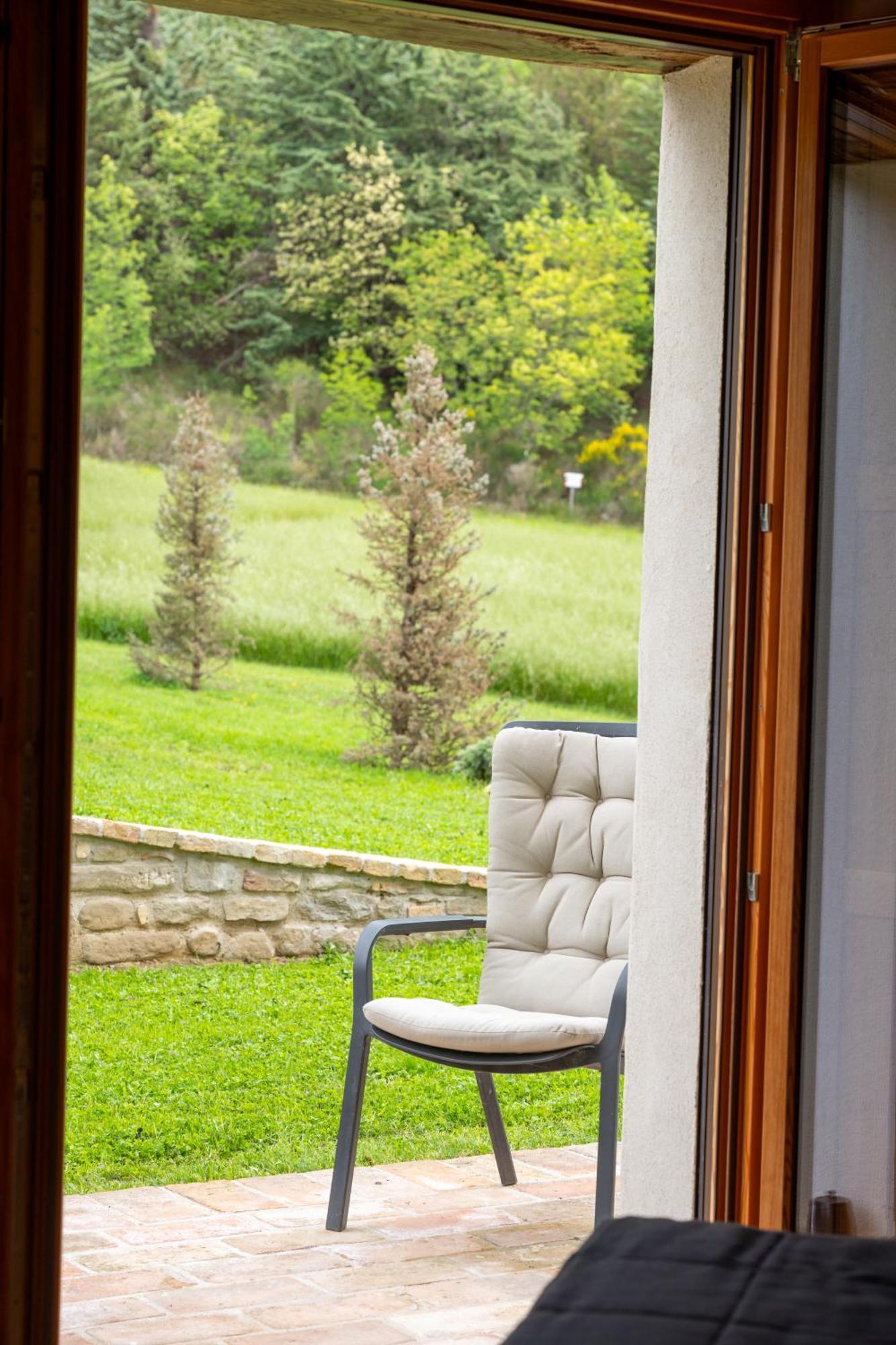 Aura Relais Hotel Urbino Luaran gambar