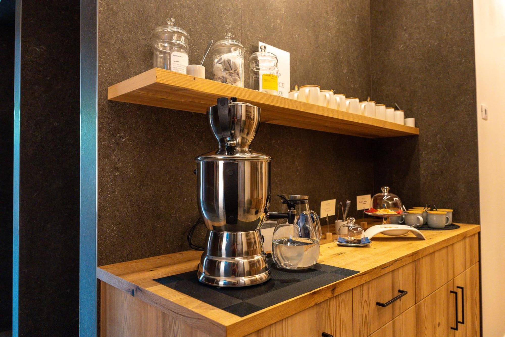 Aura Relais Hotel Urbino Luaran gambar