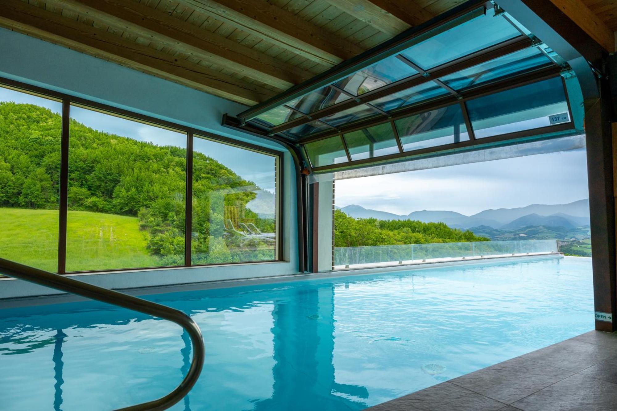 Aura Relais Hotel Urbino Luaran gambar